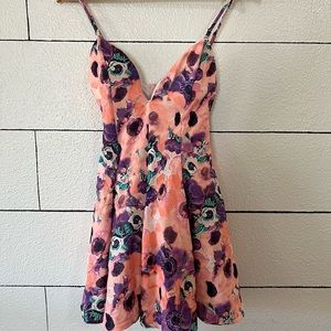 Floral mini dress!
